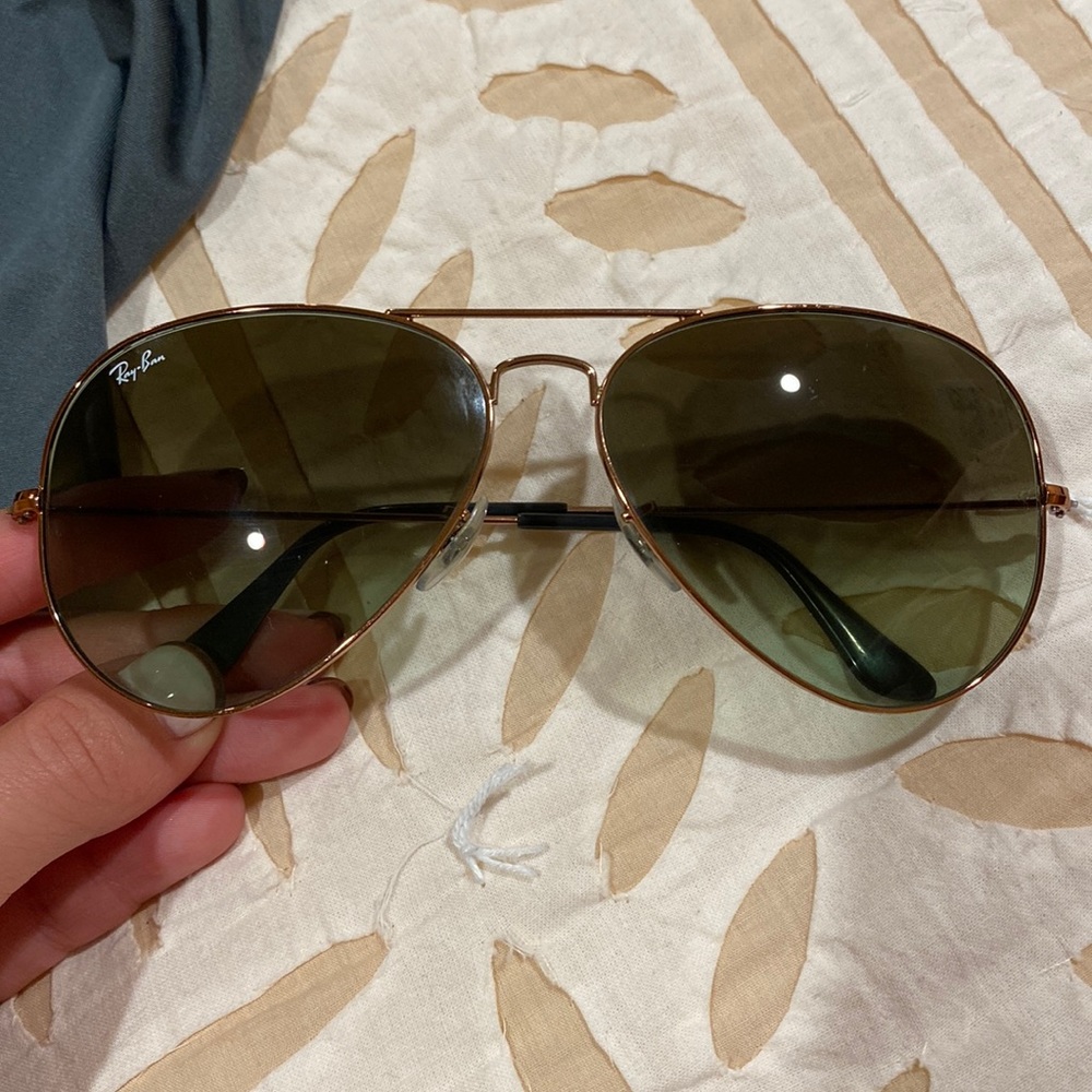 ray ban aviator sunglasses